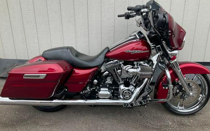 2016 Harley-Davidson Street Glide Special