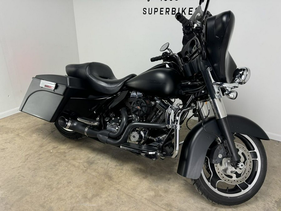 2013 Harley-Davidson® FLHX - Street Glide®