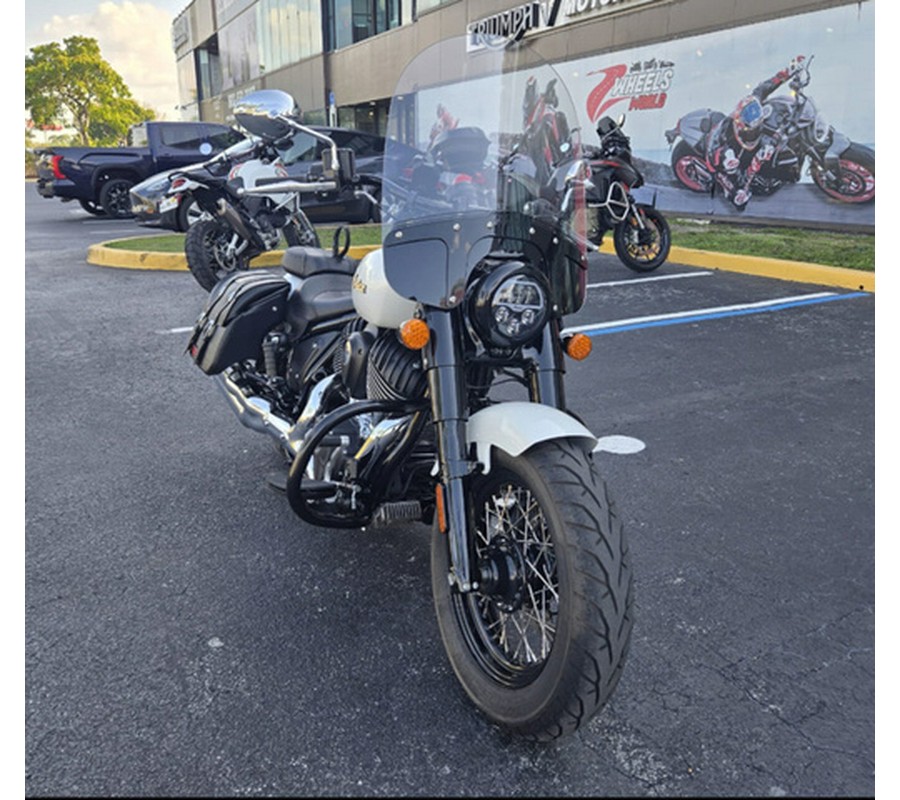 2022 Indian Super Chief ABS Pearl White