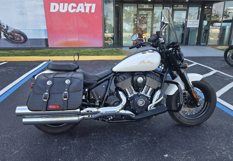 2022 Indian Super Chief ABS Pearl White