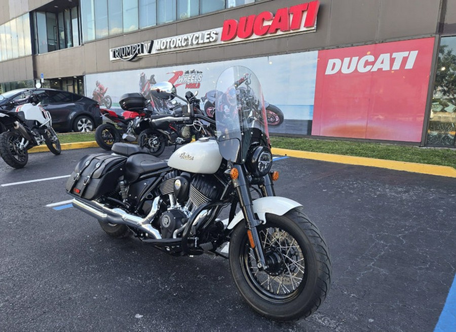 2022 Indian Super Chief ABS Pearl White