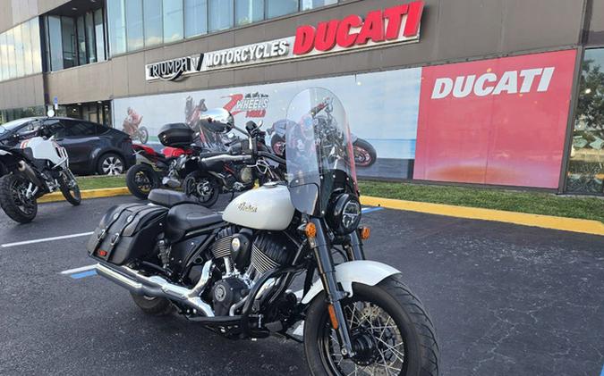 2022 Indian Super Chief ABS Pearl White