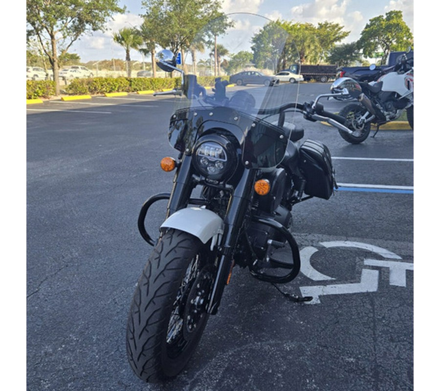 2022 Indian Super Chief ABS Pearl White