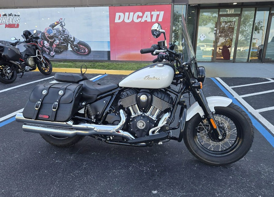 2022 Indian Super Chief ABS Pearl White