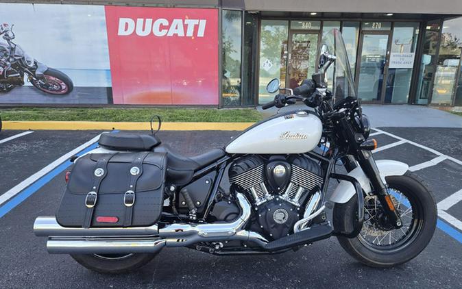 2022 Indian Super Chief ABS Pearl White