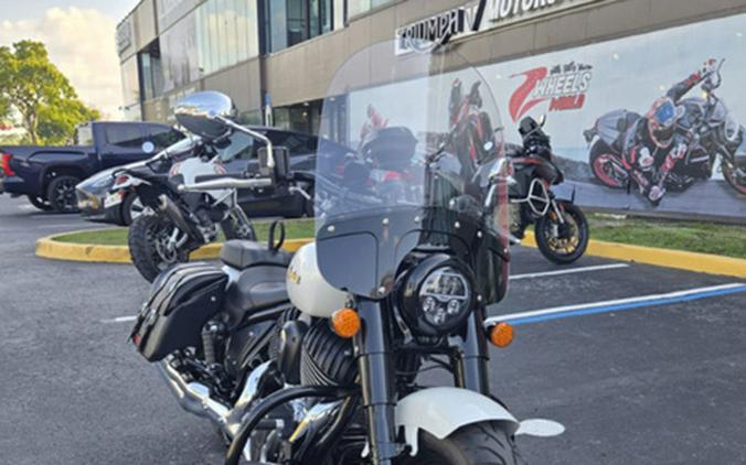 2022 Indian Super Chief ABS Pearl White