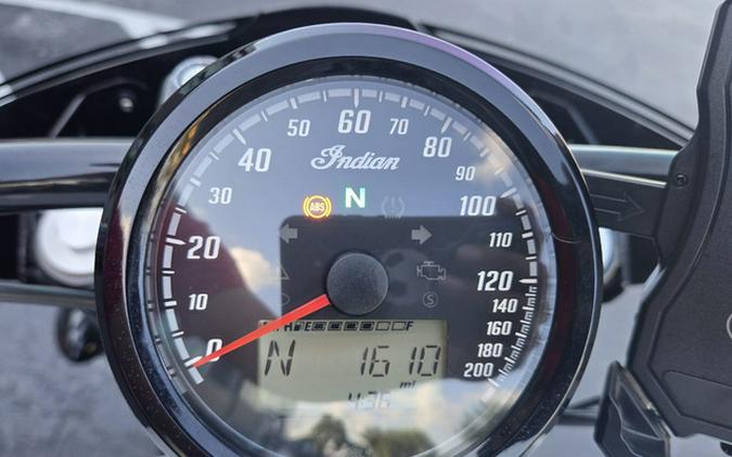 2022 Indian Super Chief ABS Pearl White