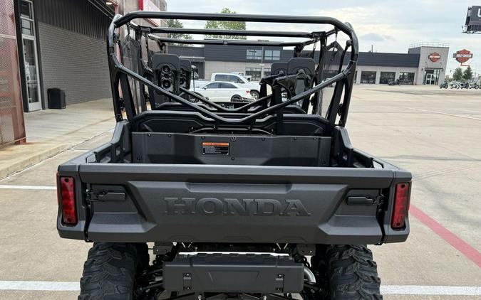 2025 Honda® Pioneer 1000-6 Deluxe Crew