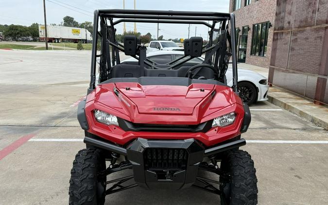 2025 Honda® Pioneer 1000-6 Deluxe Crew