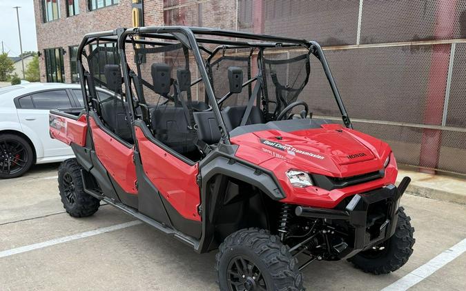 2025 Honda® Pioneer 1000-6 Deluxe Crew