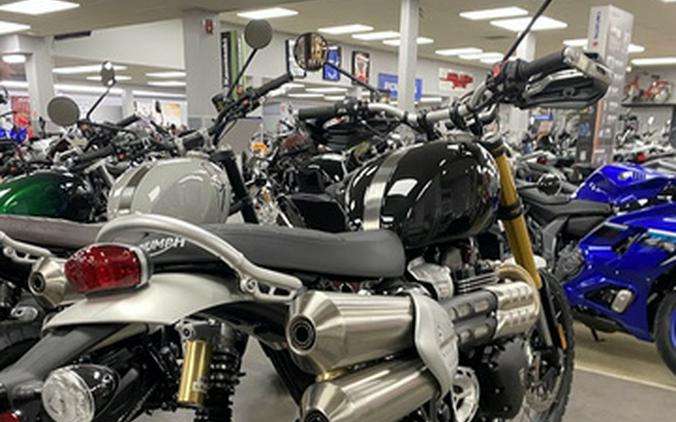 2025 Triumph Scrambler 1200 XE