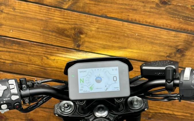 2025 Kawasaki Z900 ABS