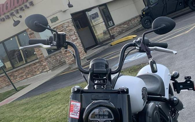 2024 Indian Motorcycle® Chief Bobber ABS Ghost White Metallic Smoke