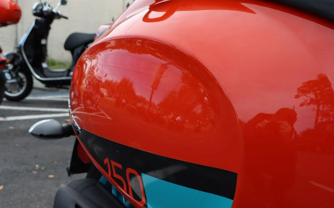 2023 Vespa Primavera 150 Color Vibe