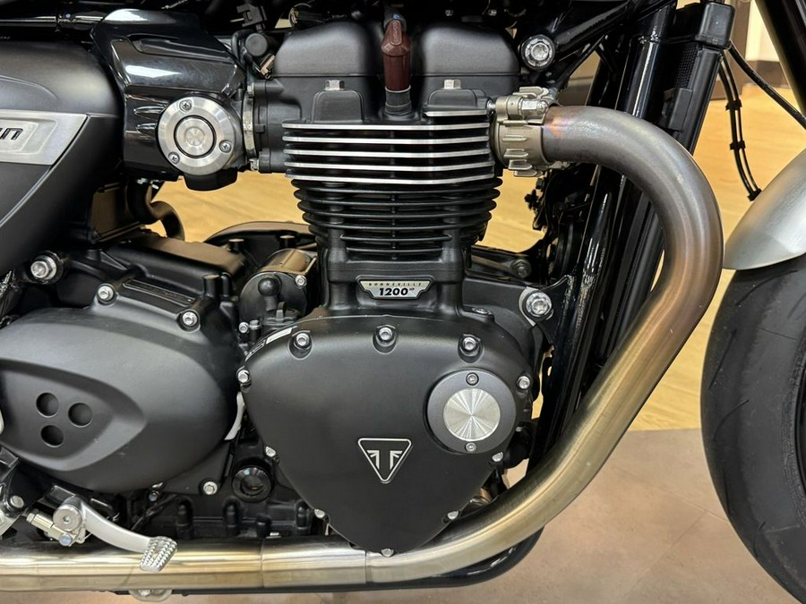 2022 Triumph Speed Twin Matt Storm Grey