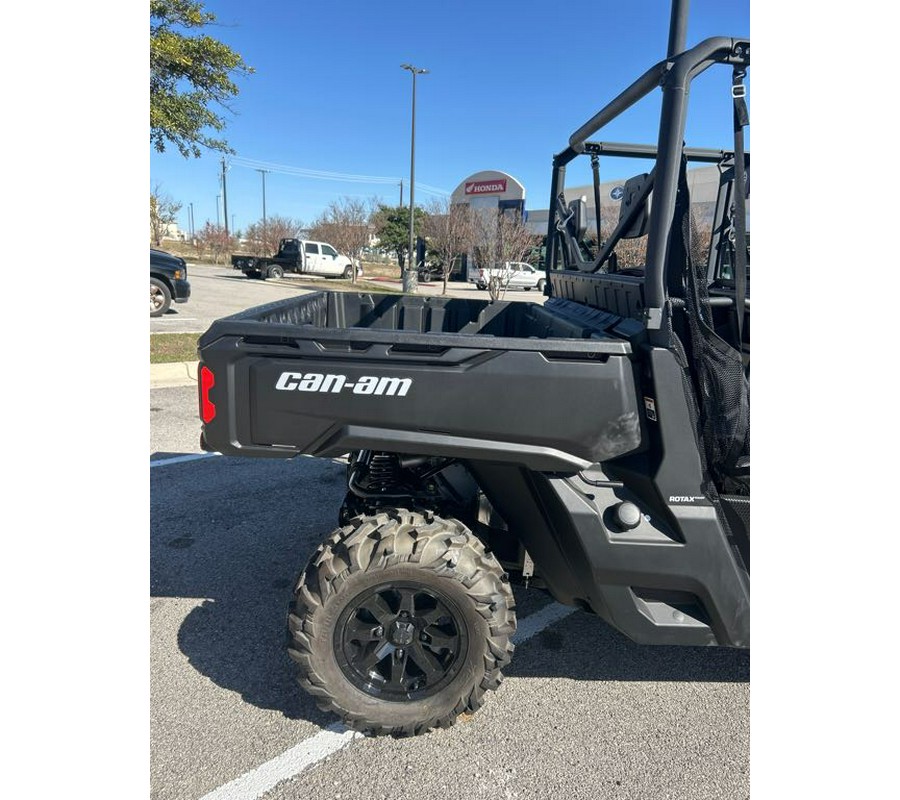 2025 Can-Am Defender MAX DPS HD10