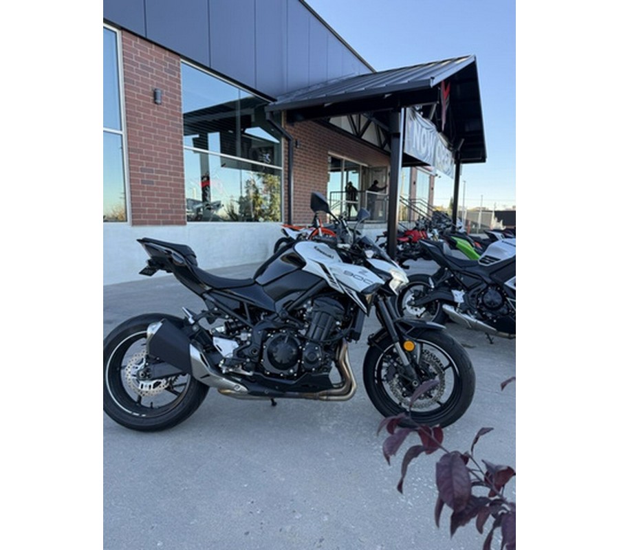 2022 Kawasaki Z900 ABS