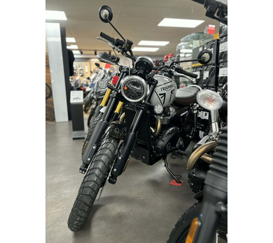 2025 Triumph Scrambler 1200 X