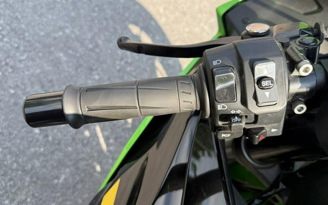 2025 Kawasaki Ninja ZX-6R