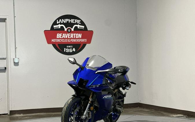 2027 Yamaha YZF R9
