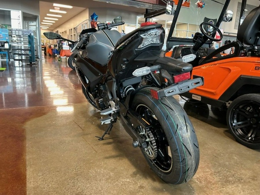2024 Kawasaki Ninja 650 ABS Metallic Matte Dark Gray/Metallic S ABS