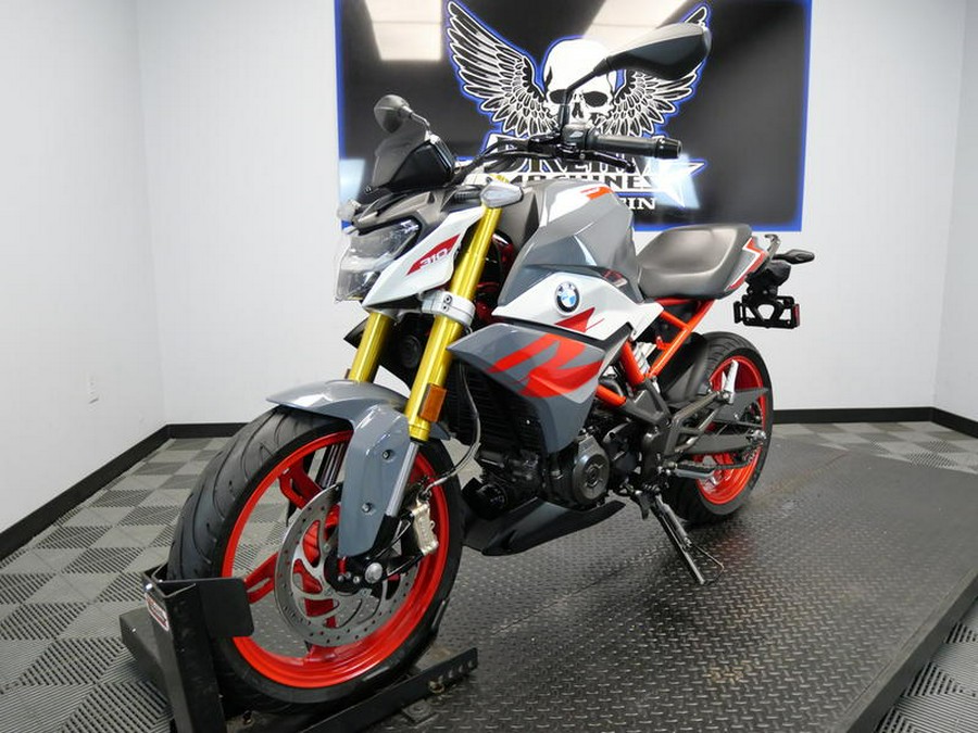 2022 BMW G 310 R Limestone Metallic