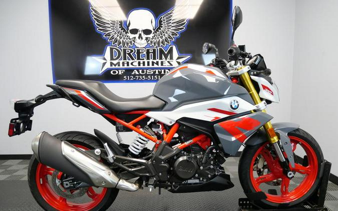 2022 BMW G 310 R Limestone Metallic