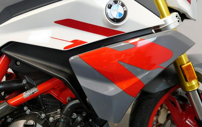 2022 BMW G 310 R Limestone Metallic