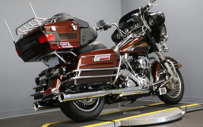 2009 Harley-Davidson® Electra Glide® Ultra Classic® Two-Tone Light Candy Root Beer/Dark Candy Root B