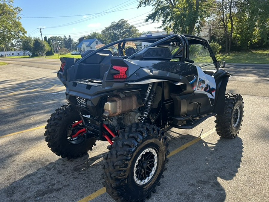 2021 Kawasaki TERYX KRX1000 Special Edition Metallic Moondust White/Metallic Onyx - K10111L