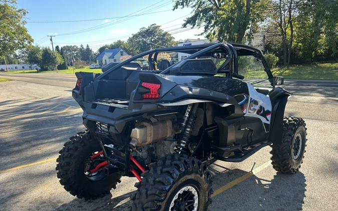 2021 Kawasaki TERYX KRX1000 Special Edition Metallic Moondust White/Metallic Onyx - K10111L