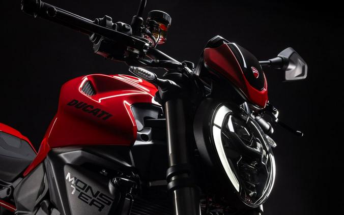 2026 Ducati Monster 896