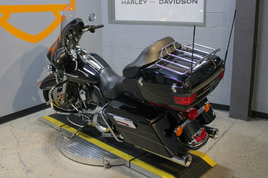 2011 Harley-Davidson Electra Glide Ultra Limited Grand American Touring FLHTK
