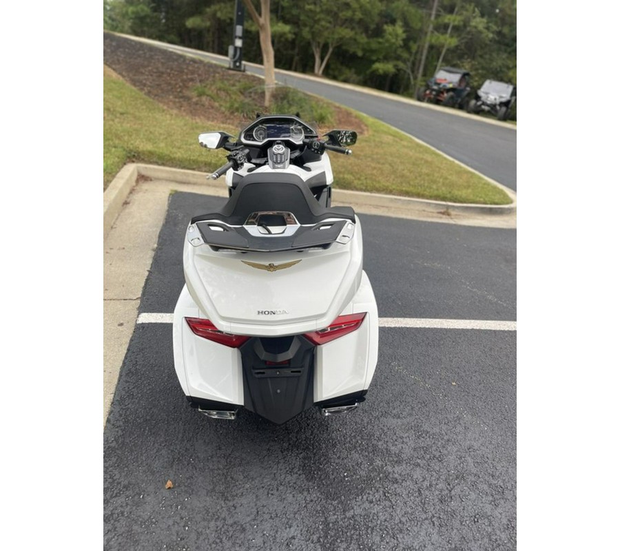 2018 Honda® Gold Wing Tour Pearl White