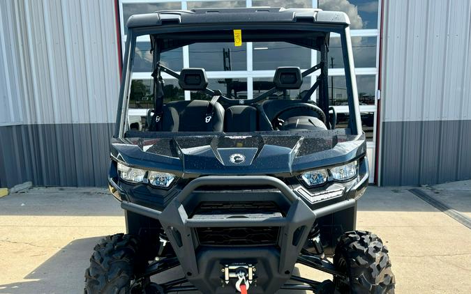 2025 Can-Am™ Defender XT HD10