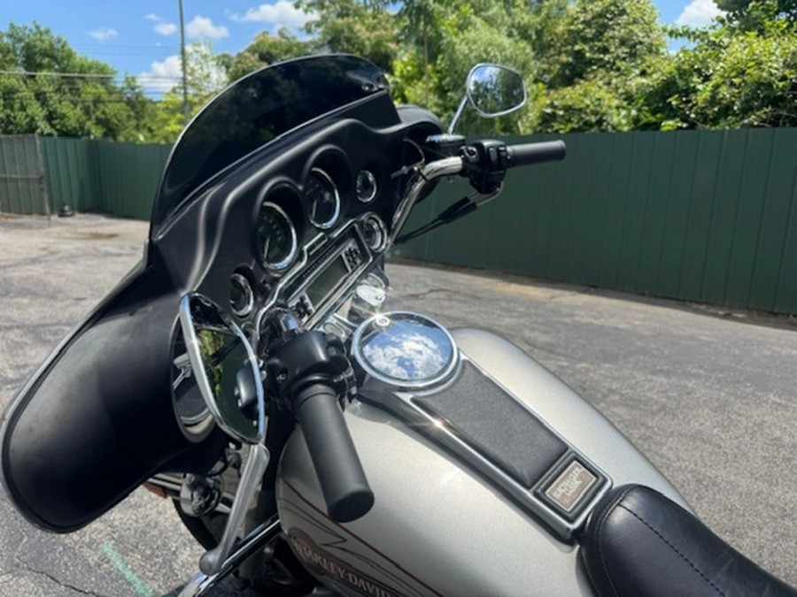 2007 Harley-Davidson FLHTC - Electra Glide Classic