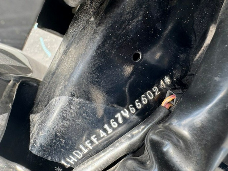 2007 Harley-Davidson FLHTC - Electra Glide Classic