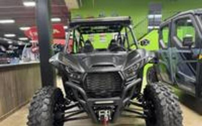 2026 Kawasaki Teryx® KRX4™ 1000 Blackout Edition