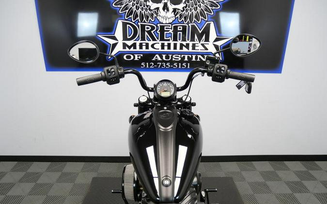 2023 Indian Motorcycle® Chief® Bobber ABS Black Metallic