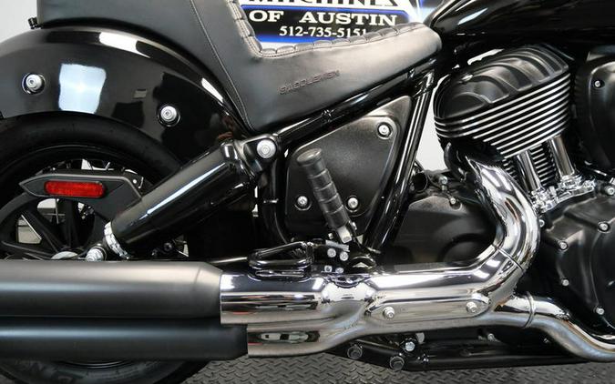 2023 Indian Motorcycle® Chief® Bobber ABS Black Metallic