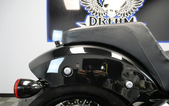 2023 Indian Motorcycle® Chief® Bobber ABS Black Metallic