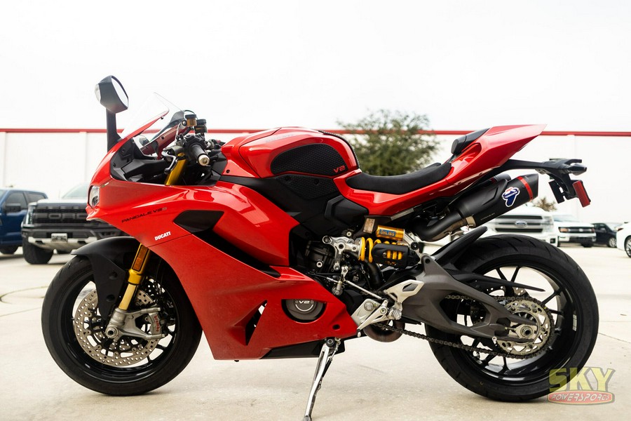 2025 Ducati Panigale V2S