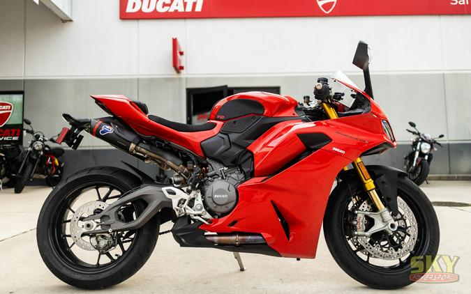 2025 Ducati Panigale V2S