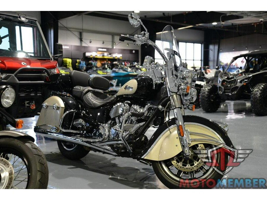 2022 Indian Motorcycle Springfield® Black Metallic/Dirt Track Tan
