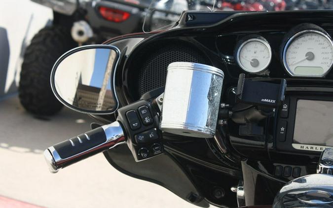 2017 Harley-Davidson Street Glide FLHXS