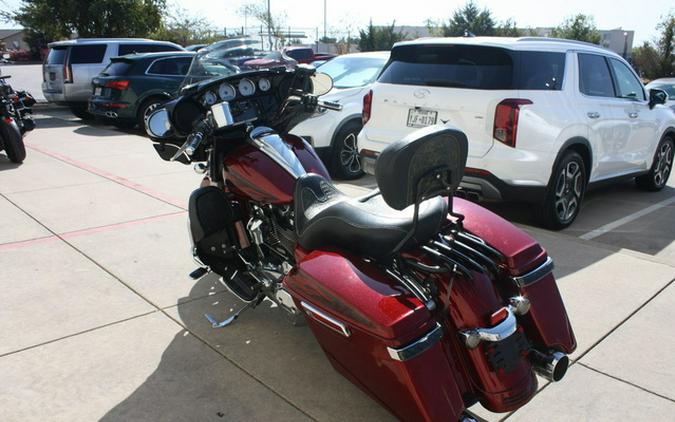 2017 Harley-Davidson Street Glide FLHXS