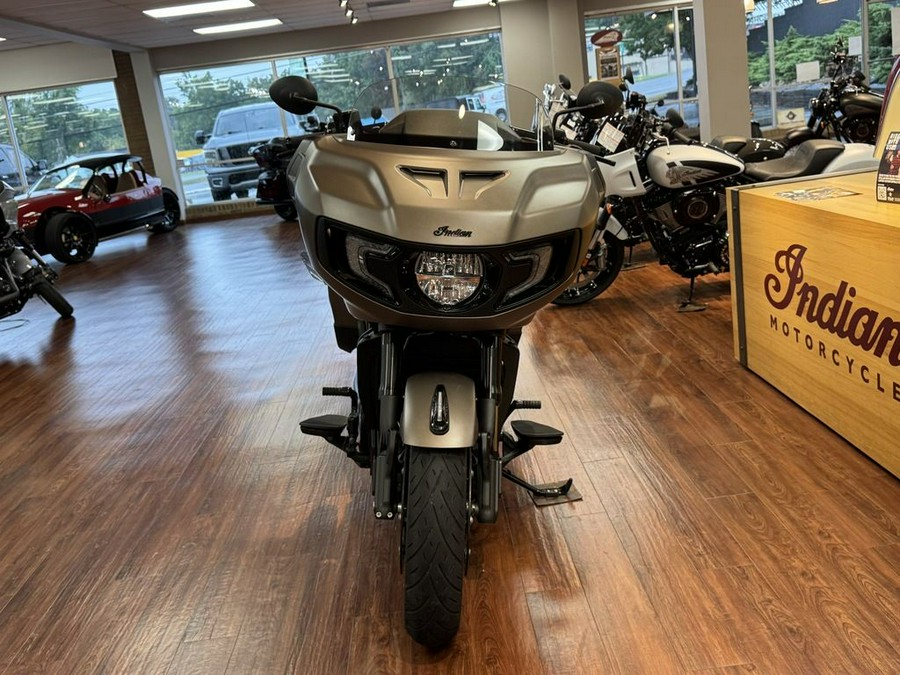 2021 Indian Motorcycle® Challenger® Dark Horse Bronze Smoke