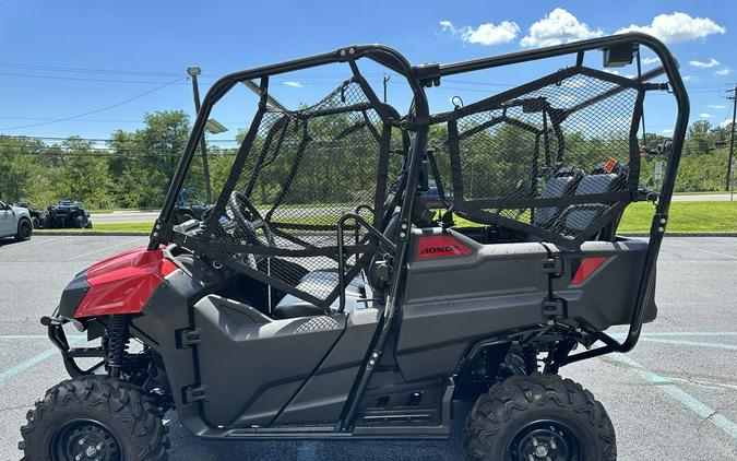 2025 Honda® Pioneer 700-4