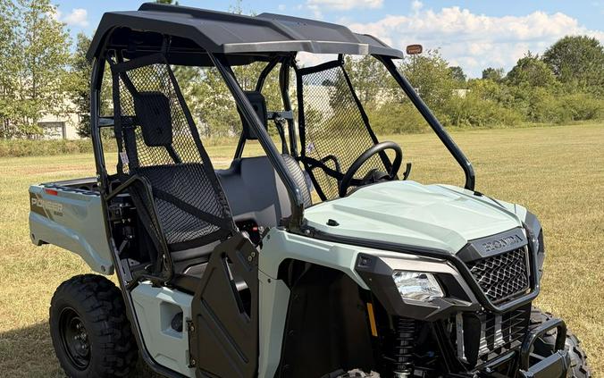2026 Honda Pioneer 520 Base