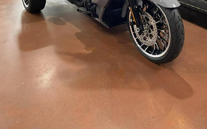 2026 Harley-Davidson Street Glide 3 Limited FLHLT